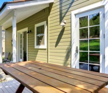 Enhance Your Home’s Curb Appeal with Expert Lowell Exterior Painting